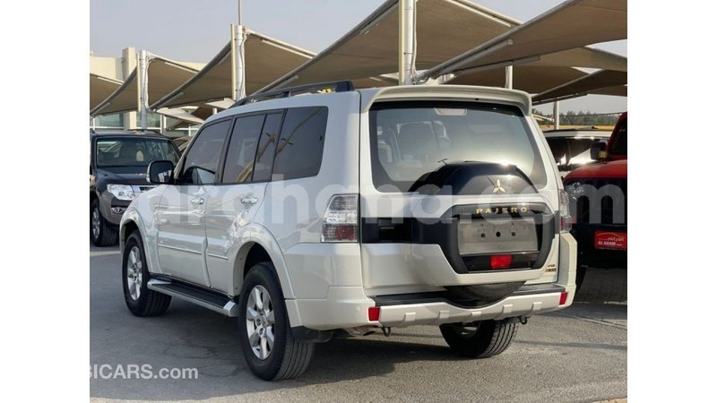 Big with watermark mitsubishi pajero ashanti import dubai 56597