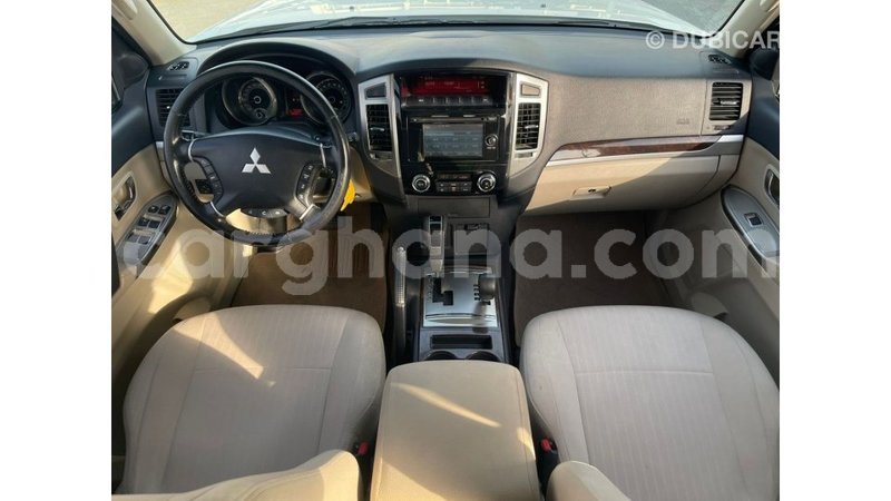 Big with watermark mitsubishi pajero ashanti import dubai 56597