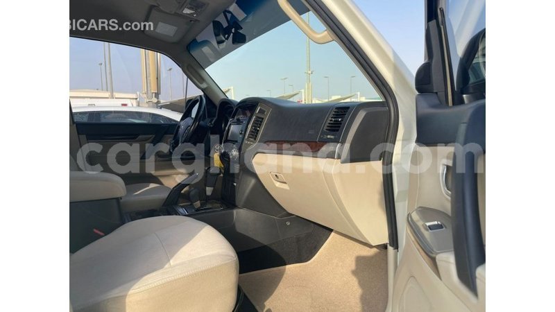 Big with watermark mitsubishi pajero ashanti import dubai 56597