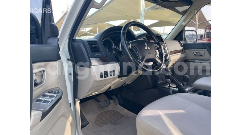 Big with watermark mitsubishi pajero ashanti import dubai 56597