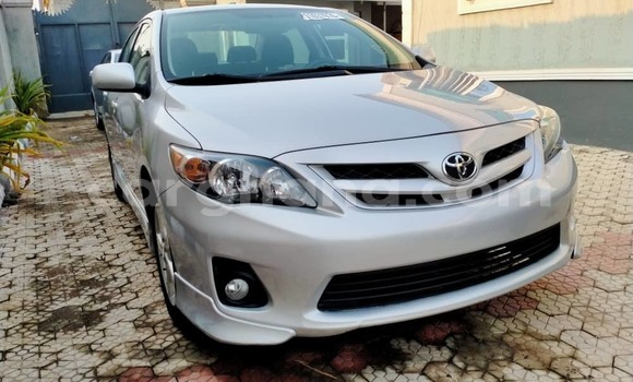 Sayi Na hannu Toyota Corolla Azurfa Mota in Sekondi–Takoradi Metropolitan a Yamma Sayi Na hannu Toyota Corolla Azurfa Mota in Sekondi–Takoradi Metropolitan a Yamma