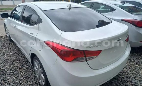 Buy Used Hyundai Elantra White Car in Accra in Greater Accra Buy Used Hyundai Elantra White Car in Accra in Greater Accra