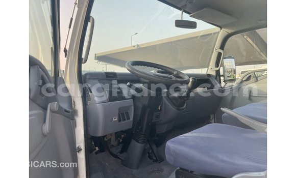 Ra Imported Mitsubishi Carisma funfun Ọkọ̀ in Import - Dubai ni Ashanti Ra Imported Mitsubishi Carisma funfun Ọkọ̀ in Import - Dubai ni Ashanti