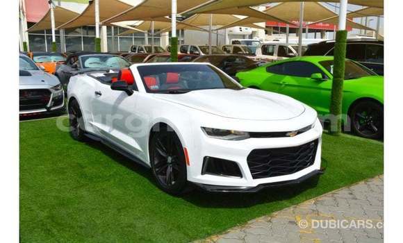 Ra Imported Chevrolet Camaro funfun Ọkọ̀ in Import - Dubai ni Ashanti Ra Imported Chevrolet Camaro funfun Ọkọ̀ in Import - Dubai ni Ashanti