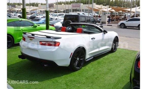 Ra Imported Chevrolet Camaro funfun Ọkọ̀ in Import - Dubai ni Ashanti Ra Imported Chevrolet Camaro funfun Ọkọ̀ in Import - Dubai ni Ashanti