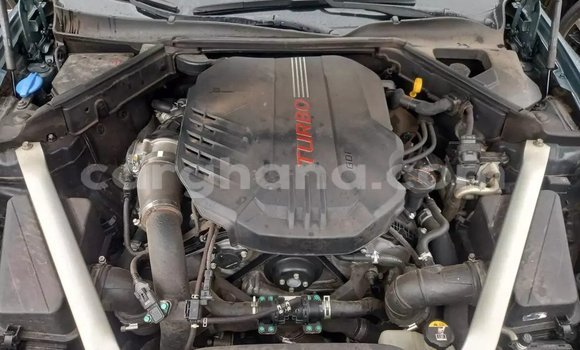 Buy Used Kia Stinger Green Car in Accra in Greater Accra Buy Used Kia Stinger Green Car in Accra in Greater Accra