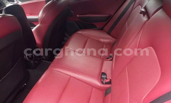 Buy Used Kia Stinger Green Car in Accra in Greater Accra Buy Used Kia Stinger Green Car in Accra in Greater Accra