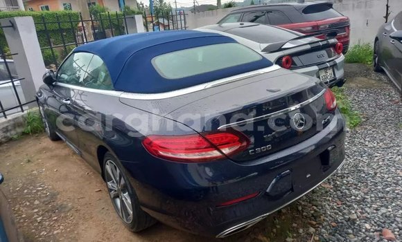 Sayi Na hannu Mercedes‒Benz C–Class Blue Mota in Accra a Greater Accra Sayi Na hannu Mercedes‒Benz C–Class Blue Mota in Accra a Greater Accra