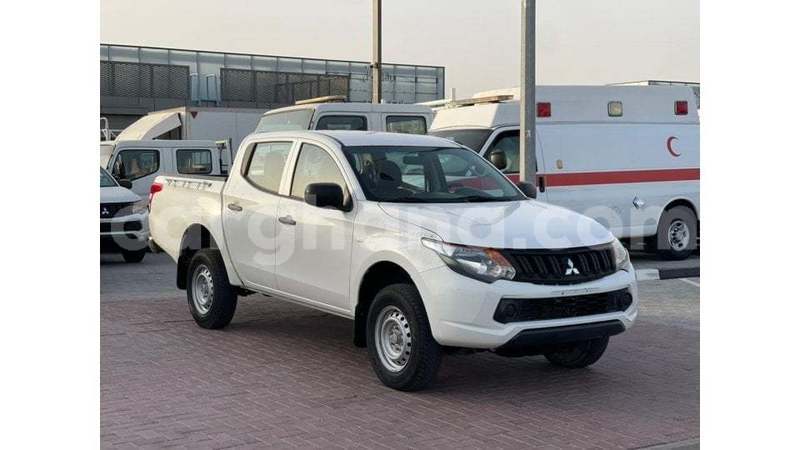 Big with watermark mitsubishi l200 ashanti import dubai 56628