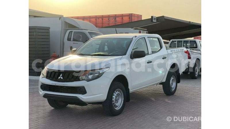 Big with watermark mitsubishi l200 ashanti import dubai 56628