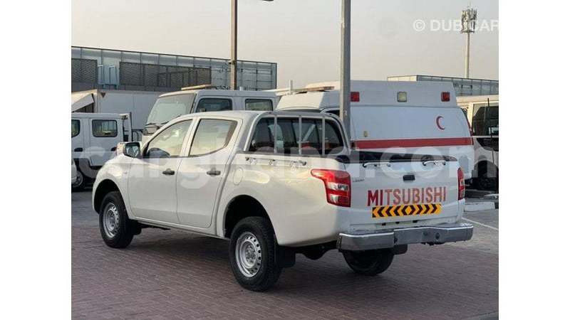 Big with watermark mitsubishi l200 ashanti import dubai 56628