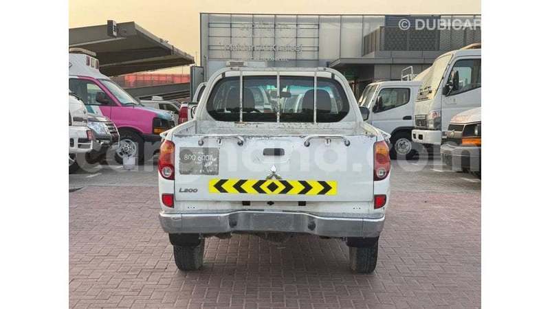 Big with watermark mitsubishi l200 ashanti import dubai 56646