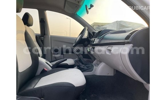 Ra Imported Mitsubishi L200 funfun Ọkọ̀ in Import - Dubai ni Ashanti Ra Imported Mitsubishi L200 funfun Ọkọ̀ in Import - Dubai ni Ashanti