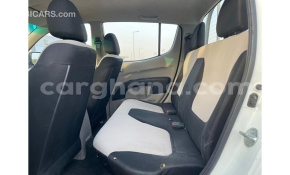 Ra Imported Mitsubishi L200 funfun Ọkọ̀ in Import - Dubai ni Ashanti Ra Imported Mitsubishi L200 funfun Ọkọ̀ in Import - Dubai ni Ashanti