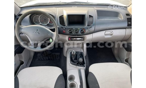 Ra Imported Mitsubishi L200 funfun Ọkọ̀ in Import - Dubai ni Ashanti Ra Imported Mitsubishi L200 funfun Ọkọ̀ in Import - Dubai ni Ashanti