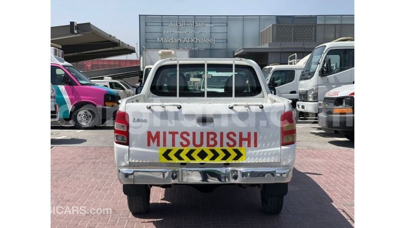 Big with watermark mitsubishi l200 ashanti import dubai 56668