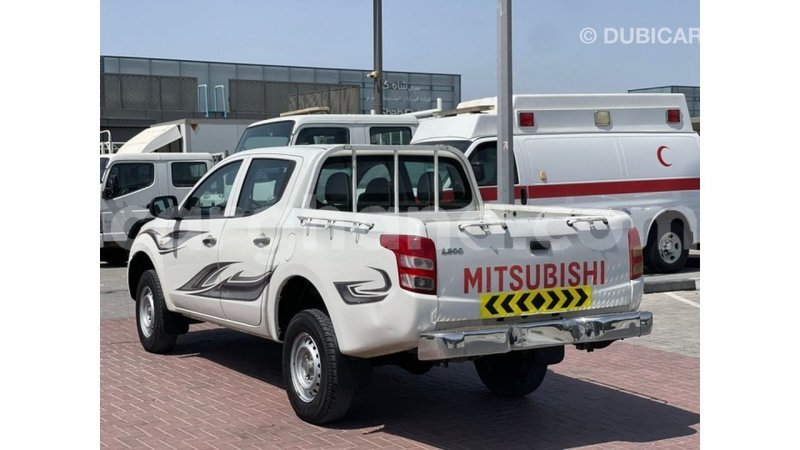 Big with watermark mitsubishi l200 ashanti import dubai 56668