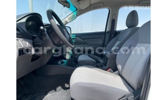 Ra Imported Mitsubishi L200 funfun Ọkọ̀ in Import - Dubai ni Ashanti Ra Imported Mitsubishi L200 funfun Ọkọ̀ in Import - Dubai ni Ashanti