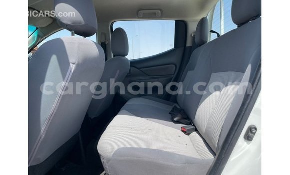 Ra Imported Mitsubishi L200 funfun Ọkọ̀ in Import - Dubai ni Ashanti Ra Imported Mitsubishi L200 funfun Ọkọ̀ in Import - Dubai ni Ashanti