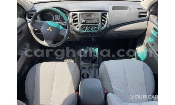 Ra Imported Mitsubishi L200 funfun Ọkọ̀ in Import - Dubai ni Ashanti Ra Imported Mitsubishi L200 funfun Ọkọ̀ in Import - Dubai ni Ashanti