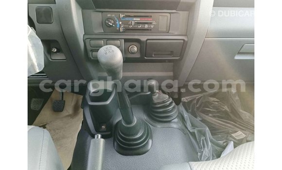 Buy Import Toyota Land Cruiser White Car in Import - Dubai in Ashanti Buy Import Toyota Land Cruiser White Car in Import - Dubai in Ashanti