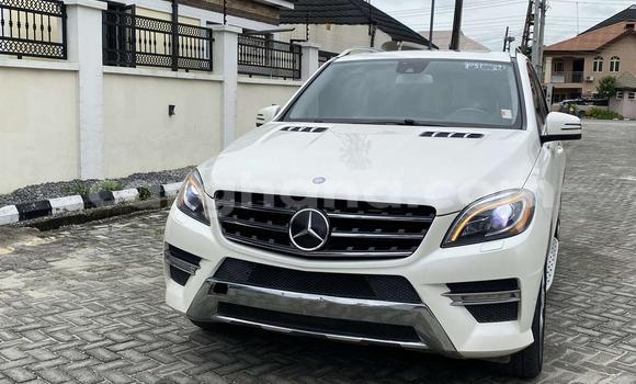 Sayi Na hannu Mercedes‒Benz GL–Class White Mota in Sekondi–Takoradi Metropolitan a Yamma
