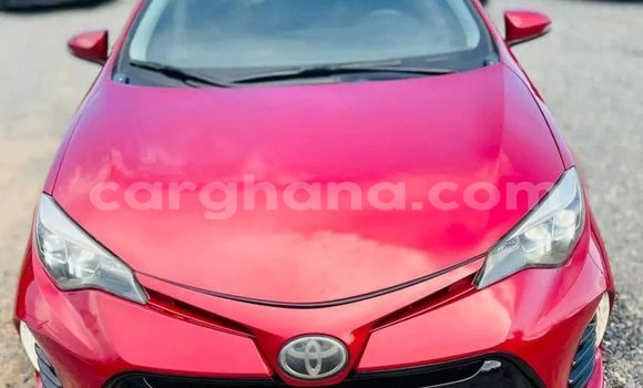 Sayi Na hannu Toyota Corolla Red Mota in Accra a Greater Accra