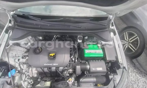 Buy Used Hyundai Elantra Silver Car in Accra in Greater Accra Buy Used Hyundai Elantra Silver Car in Accra in Greater Accra