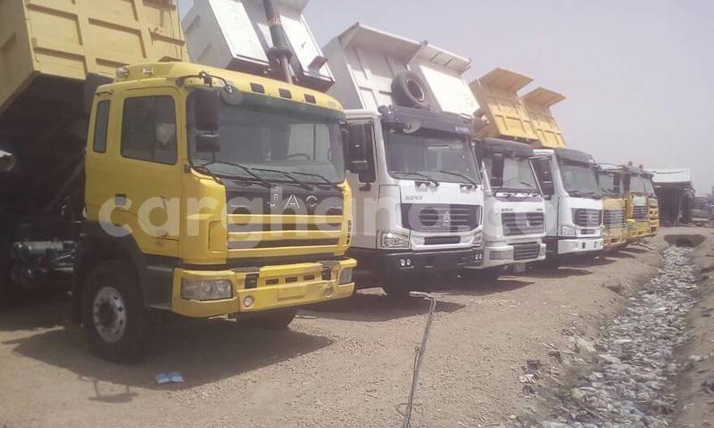 Big with watermark howo sinotruck western sekondi 56686