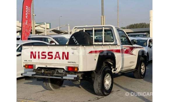 Ra Imported Nissan Patrol funfun Ọkọ̀ in Import - Dubai ni Ashanti Ra Imported Nissan Patrol funfun Ọkọ̀ in Import - Dubai ni Ashanti