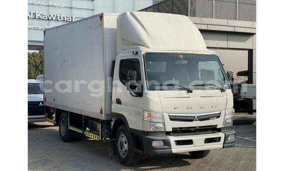 Ra Imported Mitsubishi i funfun Ọkọ̀ in Import - Dubai ni Ashanti Ra Imported Mitsubishi i funfun Ọkọ̀ in Import - Dubai ni Ashanti