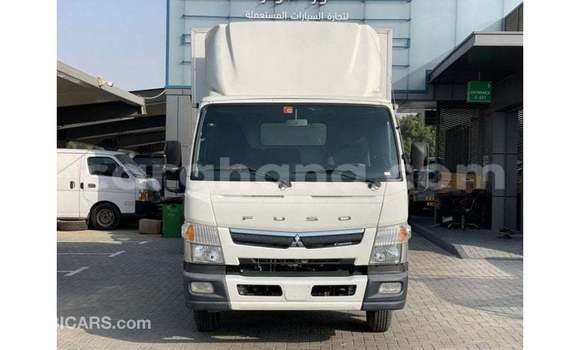 Ra Imported Mitsubishi i funfun Ọkọ̀ in Import - Dubai ni Ashanti Ra Imported Mitsubishi i funfun Ọkọ̀ in Import - Dubai ni Ashanti