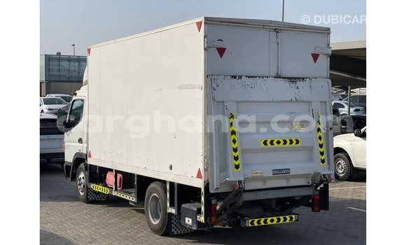 Ra Imported Mitsubishi i funfun Ọkọ̀ in Import - Dubai ni Ashanti Ra Imported Mitsubishi i funfun Ọkọ̀ in Import - Dubai ni Ashanti