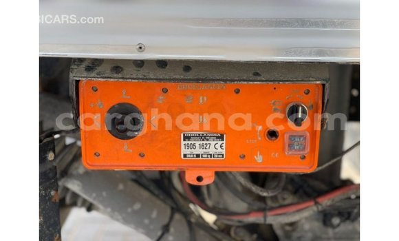 Ra Imported Mitsubishi i funfun Ọkọ̀ in Import - Dubai ni Ashanti Ra Imported Mitsubishi i funfun Ọkọ̀ in Import - Dubai ni Ashanti