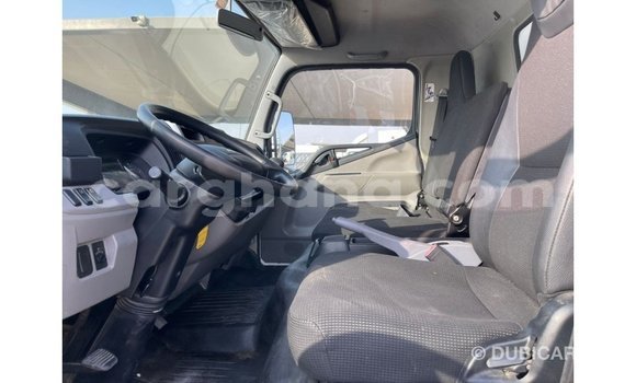 Ra Imported Mitsubishi i funfun Ọkọ̀ in Import - Dubai ni Ashanti Ra Imported Mitsubishi i funfun Ọkọ̀ in Import - Dubai ni Ashanti