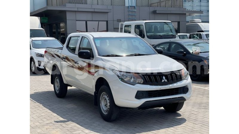 Big with watermark mitsubishi l200 ashanti import dubai 56715