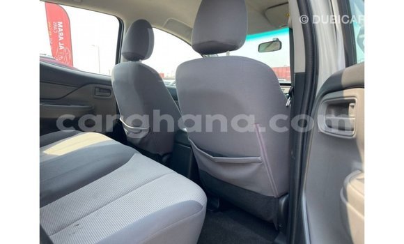 Sayi Imported Mitsubishi L200 White Mota in Import - Dubai a Ashanti Sayi Imported Mitsubishi L200 White Mota in Import - Dubai a Ashanti