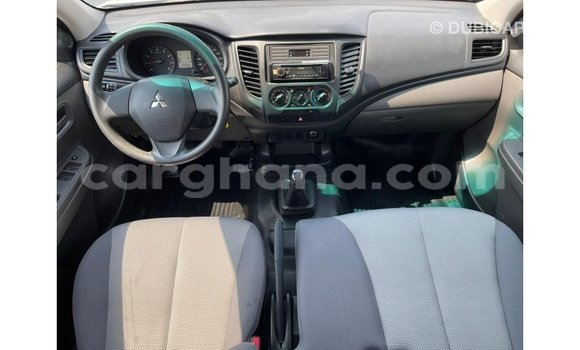 Sayi Imported Mitsubishi L200 White Mota in Import - Dubai a Ashanti Sayi Imported Mitsubishi L200 White Mota in Import - Dubai a Ashanti