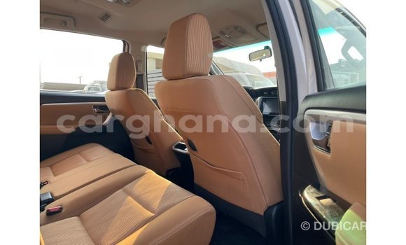 Buy Import Toyota Fortuner White Car in Import - Dubai in Ashanti Buy Import Toyota Fortuner White Car in Import - Dubai in Ashanti