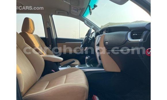 Buy Import Toyota Fortuner White Car in Import - Dubai in Ashanti Buy Import Toyota Fortuner White Car in Import - Dubai in Ashanti