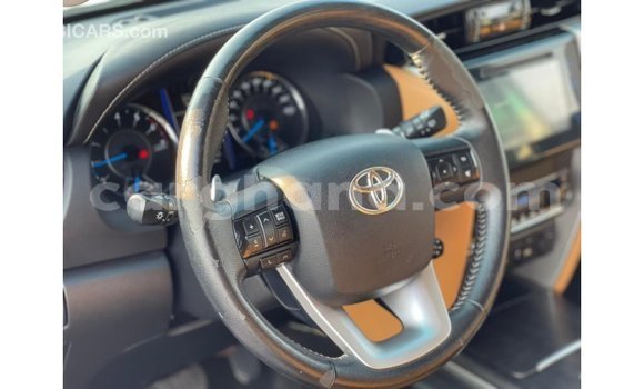 Buy Import Toyota Fortuner White Car in Import - Dubai in Ashanti Buy Import Toyota Fortuner White Car in Import - Dubai in Ashanti