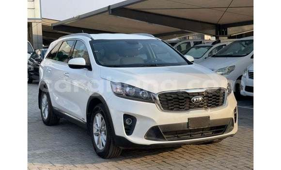Sayi Imported Kia Sorento White Mota in Import - Dubai a Ashanti