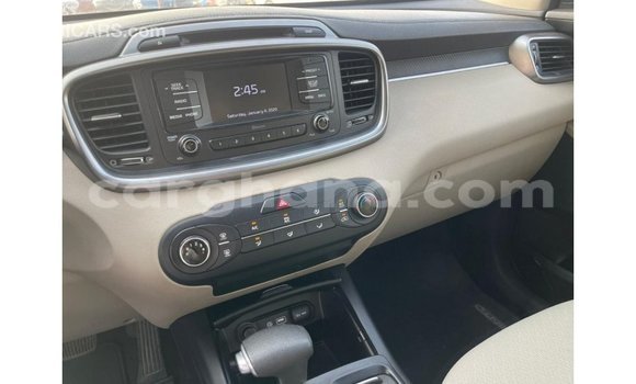 Ra Imported Kia Sorento funfun Ọkọ̀ in Import - Dubai ni Ashanti Ra Imported Kia Sorento funfun Ọkọ̀ in Import - Dubai ni Ashanti