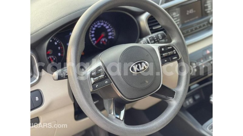 Big with watermark kia sorento ashanti import dubai 56730