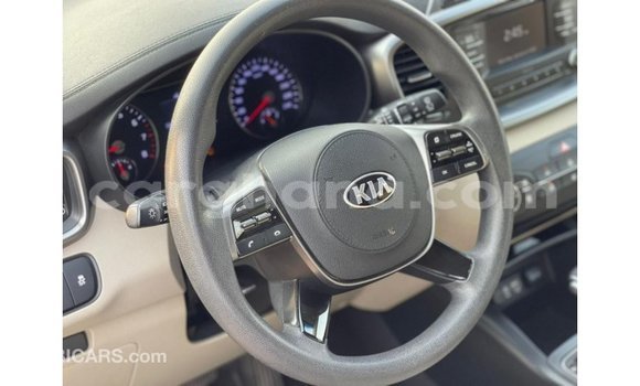 Ra Imported Kia Sorento funfun Ọkọ̀ in Import - Dubai ni Ashanti Ra Imported Kia Sorento funfun Ọkọ̀ in Import - Dubai ni Ashanti