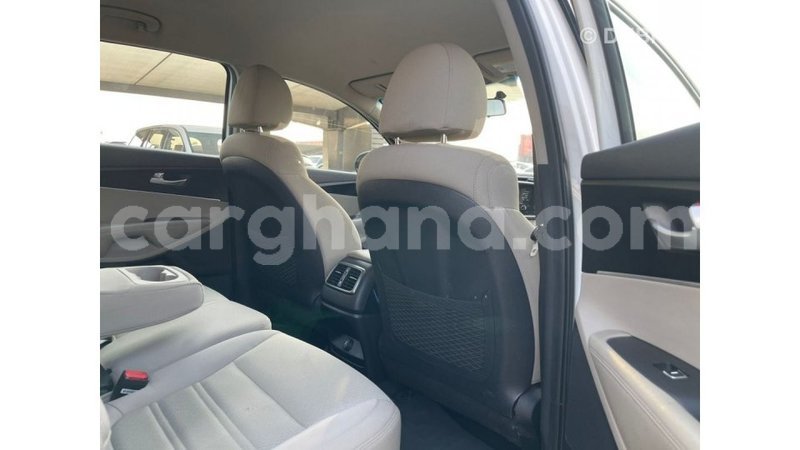 Big with watermark kia sorento ashanti import dubai 56730