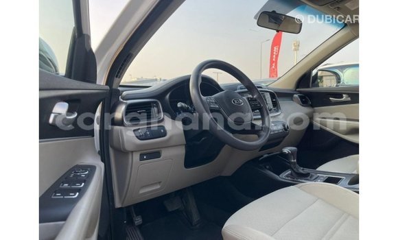 Ra Imported Kia Sorento funfun Ọkọ̀ in Import - Dubai ni Ashanti Ra Imported Kia Sorento funfun Ọkọ̀ in Import - Dubai ni Ashanti