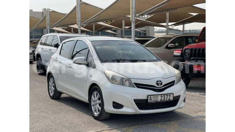 Big with watermark toyota yaris ashanti import dubai 56731