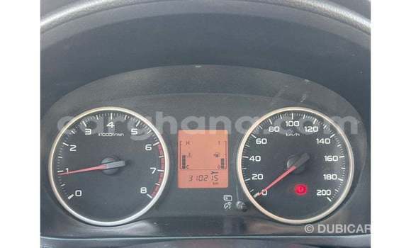 Sayi Imported Mitsubishi L200 White Mota in Import - Dubai a Ashanti Sayi Imported Mitsubishi L200 White Mota in Import - Dubai a Ashanti