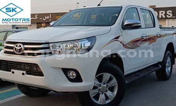 Buy Import Toyota Hilux White Car in Import - Dubai in Ashanti Buy Import Toyota Hilux White Car in Import - Dubai in Ashanti